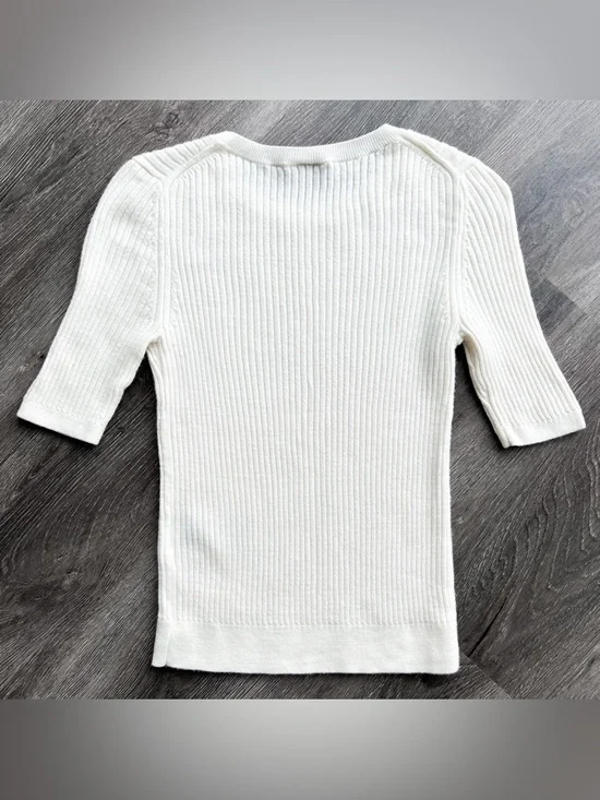 Uniqlo cream merino wool short sleeve sweater - Picture 10 of 11